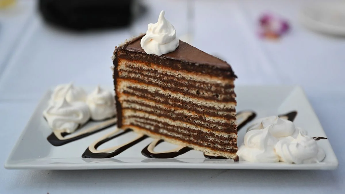 Smith Island cake