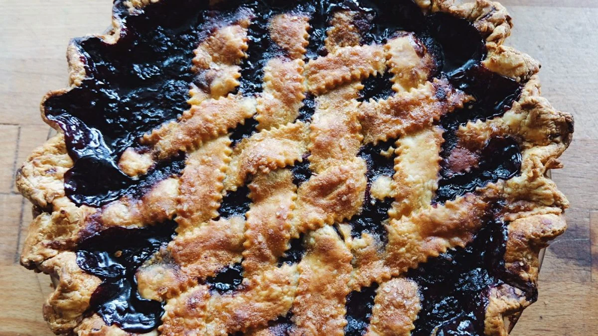 Marionberry pie